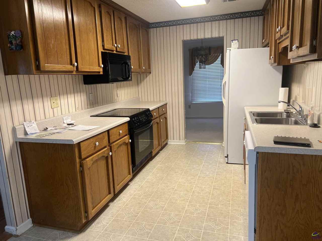 213 Westwood Dr - Photo 6 of 10