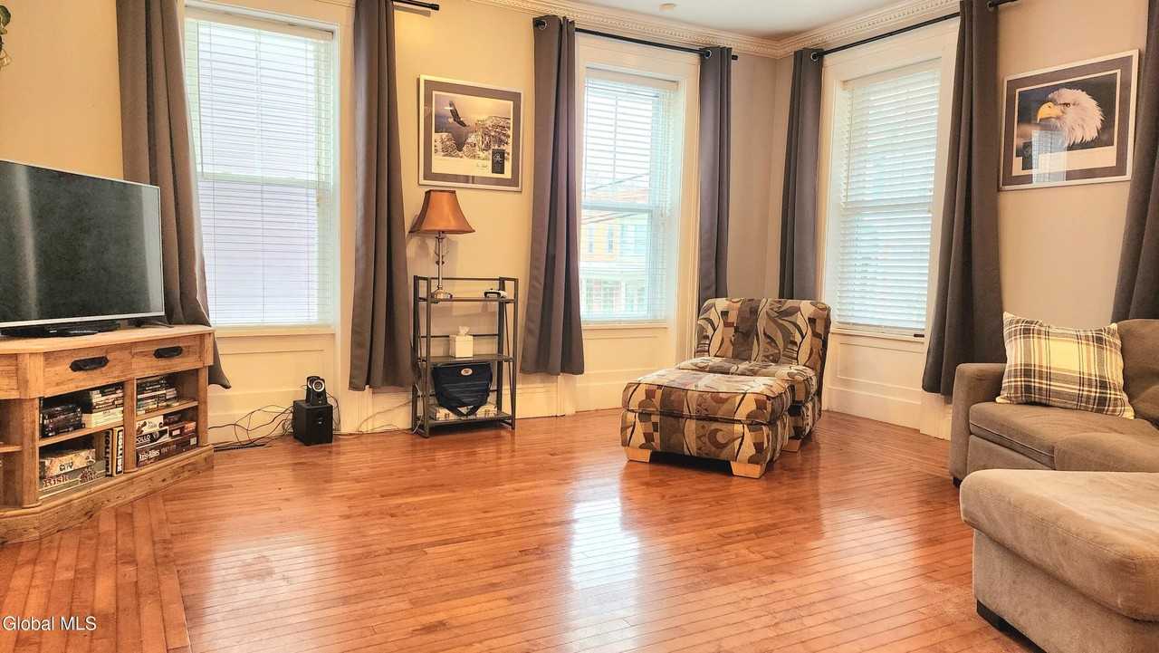 76 Caroline St Unit 1 #1 - Photo 4 of 39