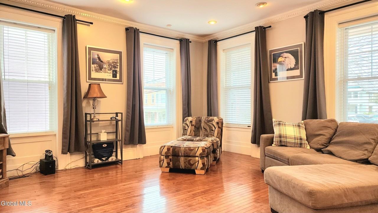 76 Caroline St Unit 1 #1 - Photo 5 of 39