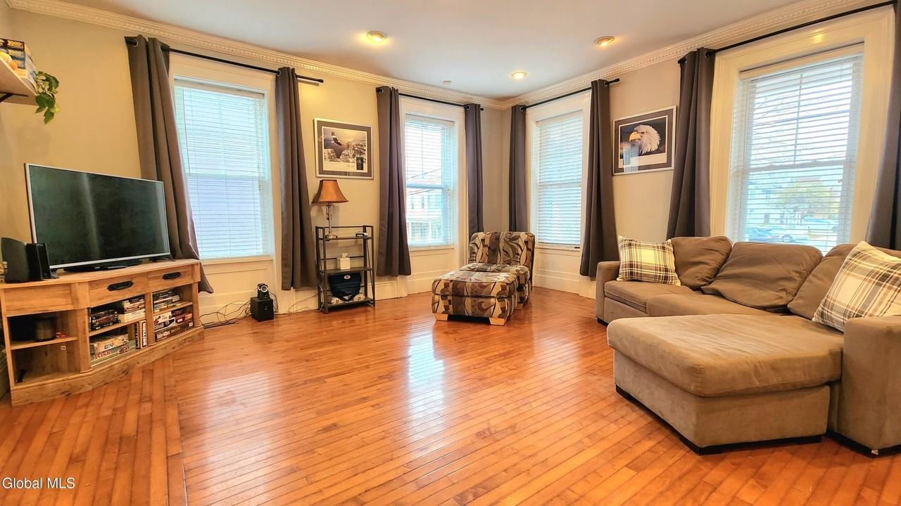 76 Caroline St Unit 1 #1 - Photo 6 of 39