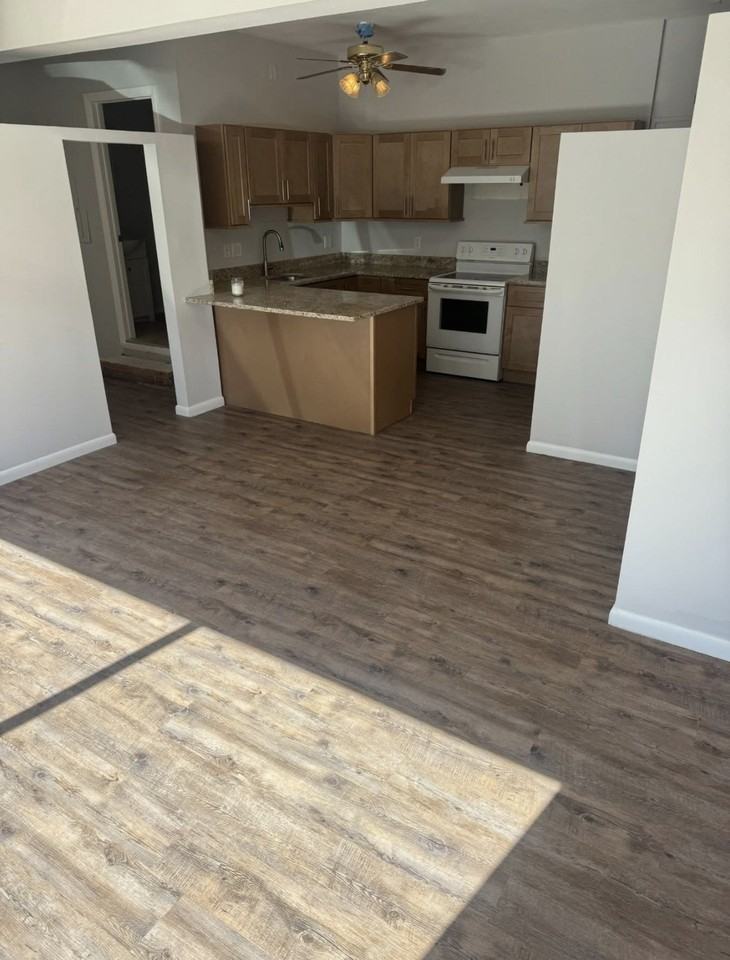 131 Naugatuck Ave #B - Photo 3 of 6