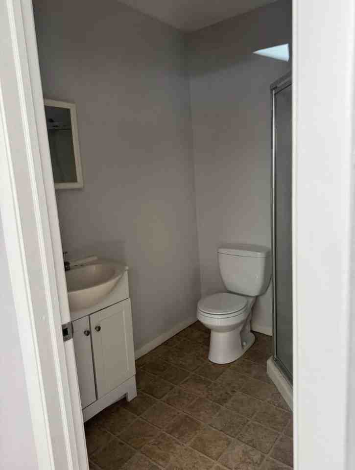 131 Naugatuck Ave #B - Photo 6 of 6