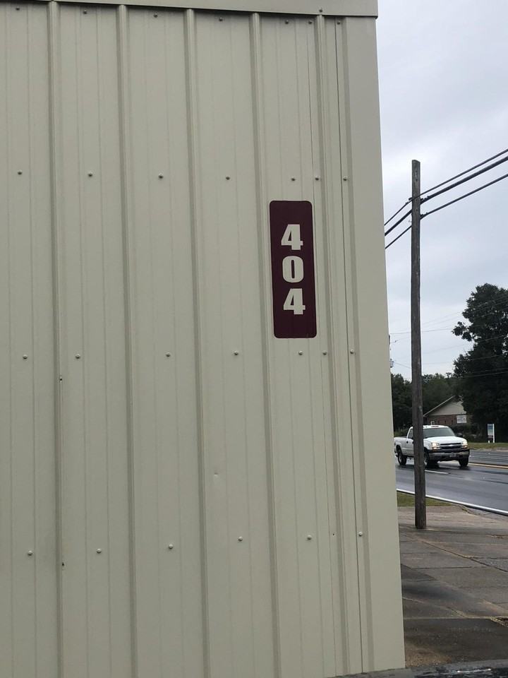 404 W James Lee Blvd - Photo 6 of 14