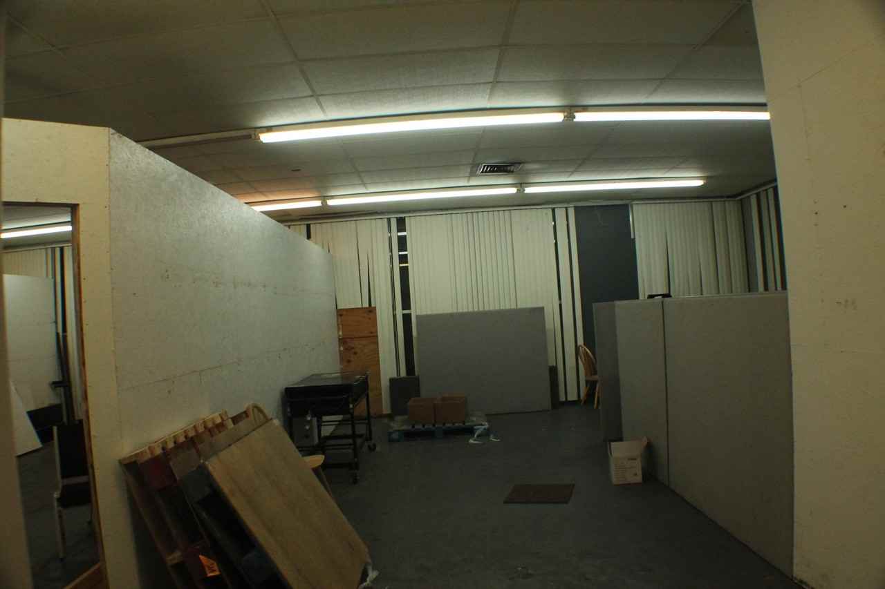 404 W James Lee Blvd - Photo 7 of 14