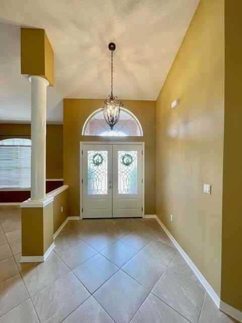 1979 Rue La Fontaine - Photo 3 of 50