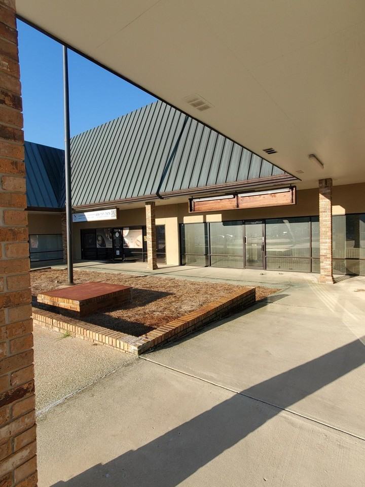 722 Beal Pkwy N Ste H #H - Photo 2 of 18