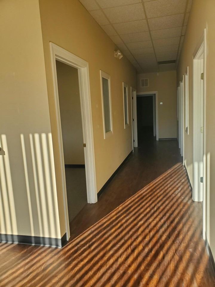 722 Beal Pkwy N Ste H #H - Photo 5 of 18