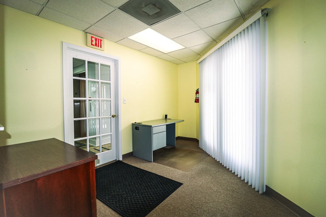 348 Miracle Strip Pkwy Sw Ste 16a #16A - Photo 6 of 23