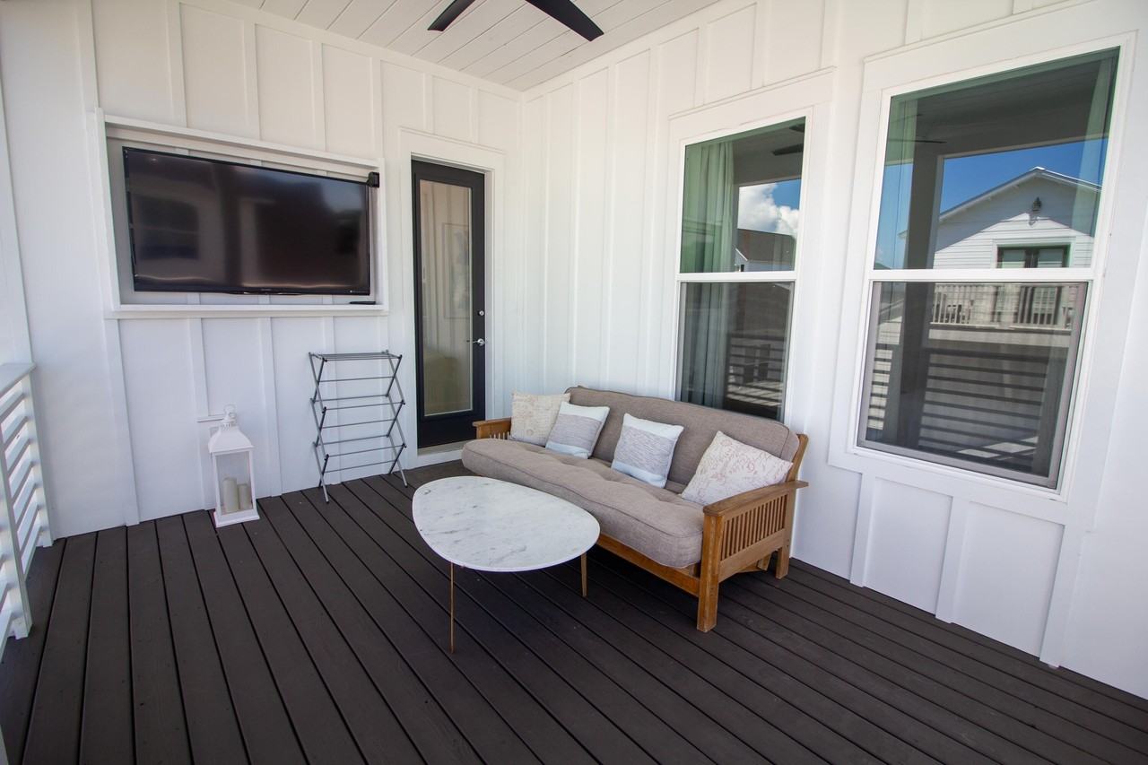 141 Valdare Way - Photo 7 of 50