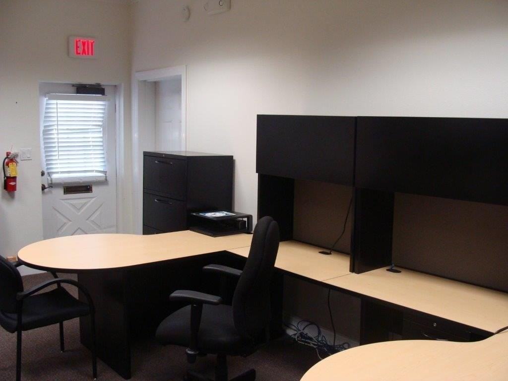 137 S John Sims Pkwy Unit 141c #141C - Photo 3 of 11