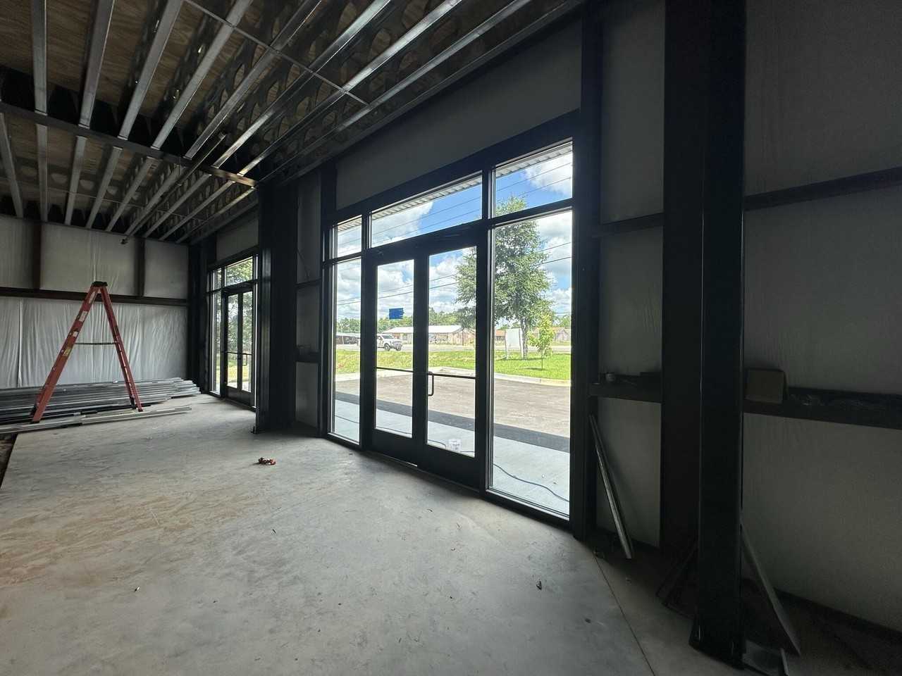 200 W James Lee Blvd #2 - Photo 6 of 13