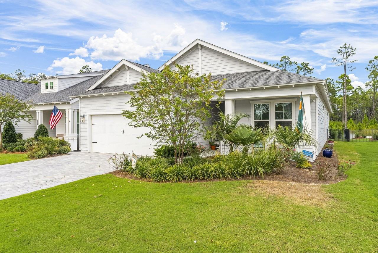 119 Anastasia Cir - Photo 2 of 46