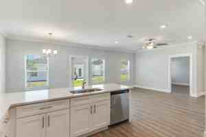 featured image of 170 Bradford Ct