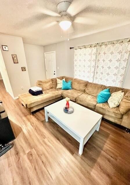 423 John King Rd - Photo 4 of 24