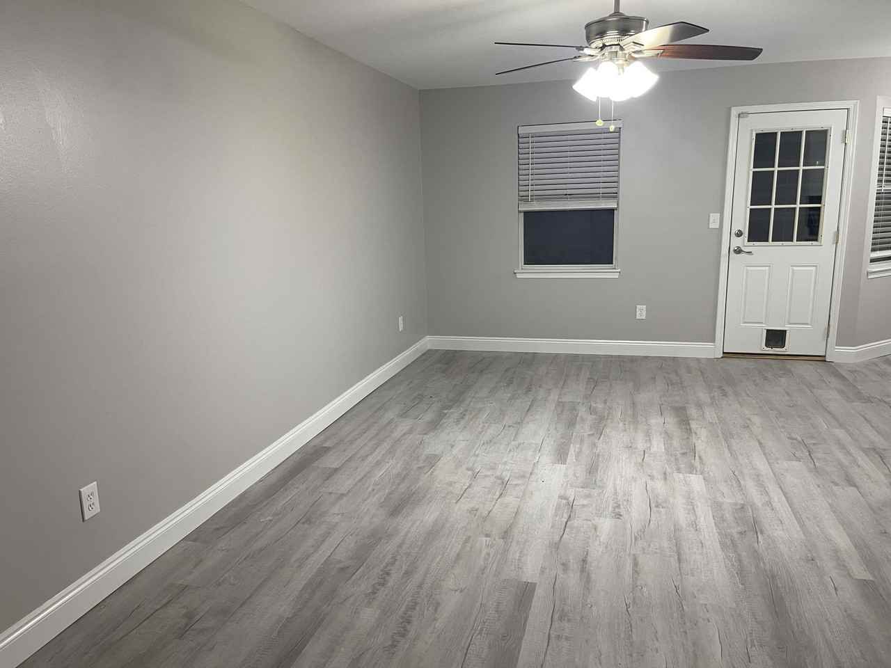 162 Meadowbrook Ct - Photo 5 of 33