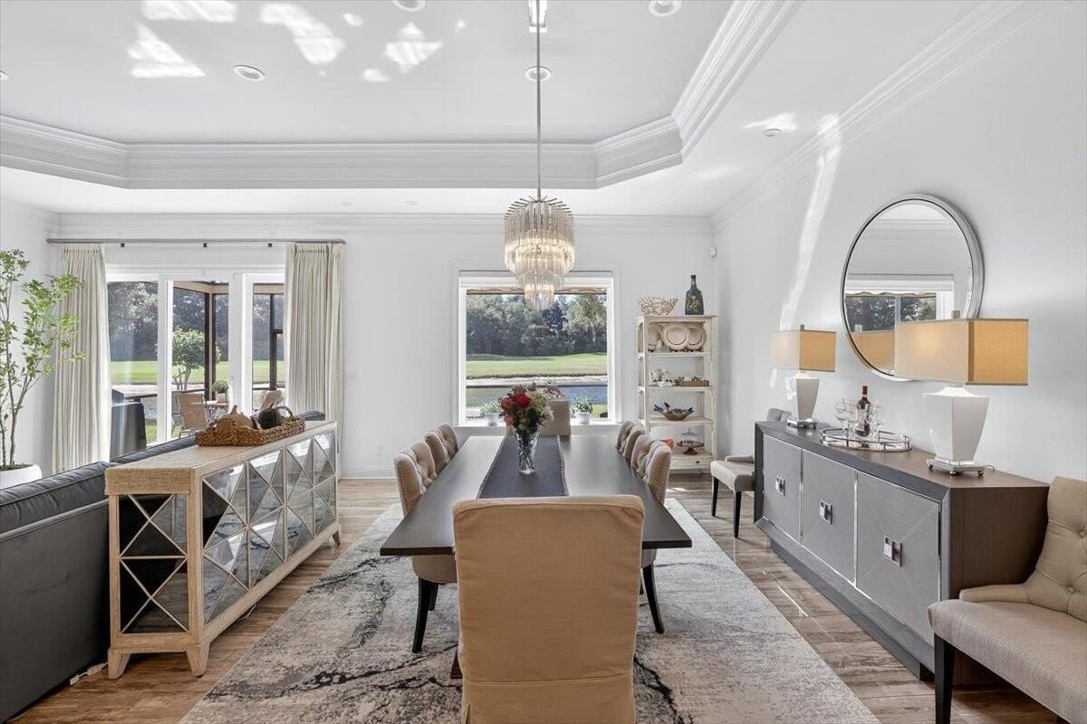 4330 Carriage Ln - Photo 7 of 50