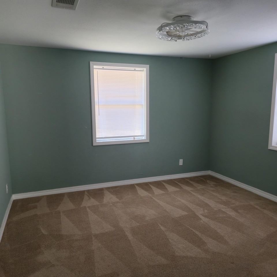 106 106 NW Alabama Avenue - Photo 4 of 18