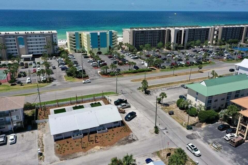 305 Barracuda Avenue #2