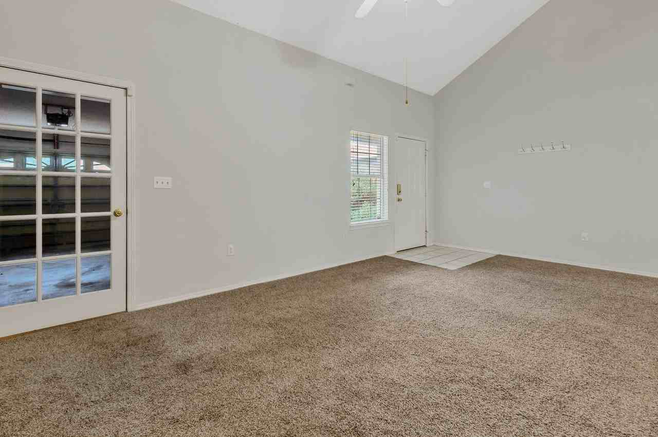 1828 Sod Dr - Photo 6 of 29