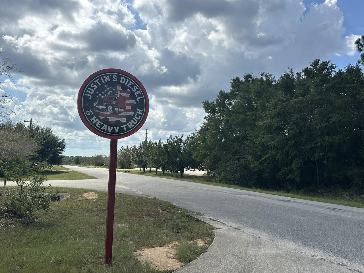 598 Armistead Blvd - Photo 2 of 11