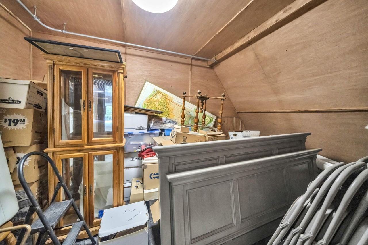 4156 Painter Branch Rd - Photo 6 of 44