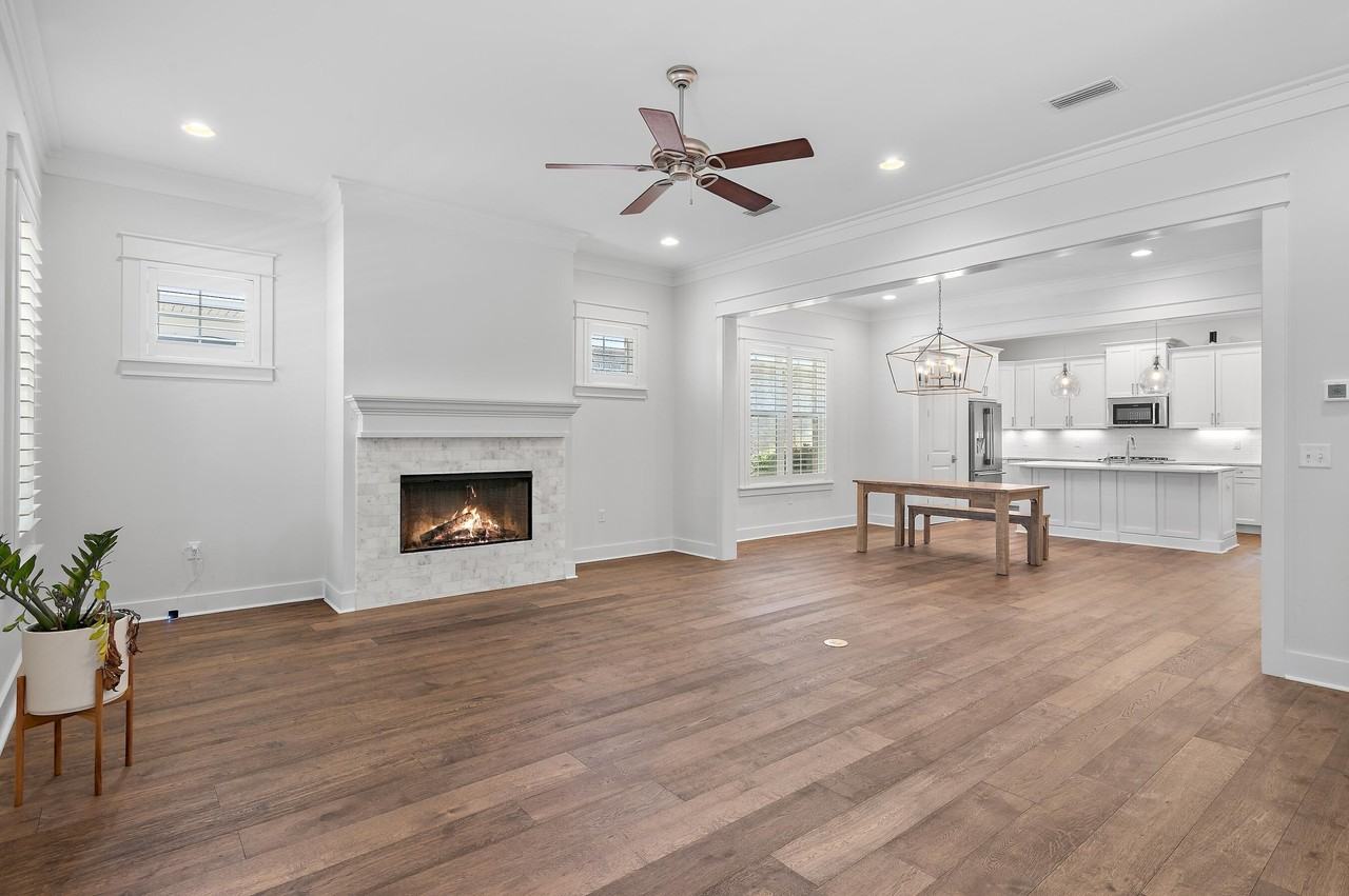 298 Cobalt Ln - Photo 4 of 41