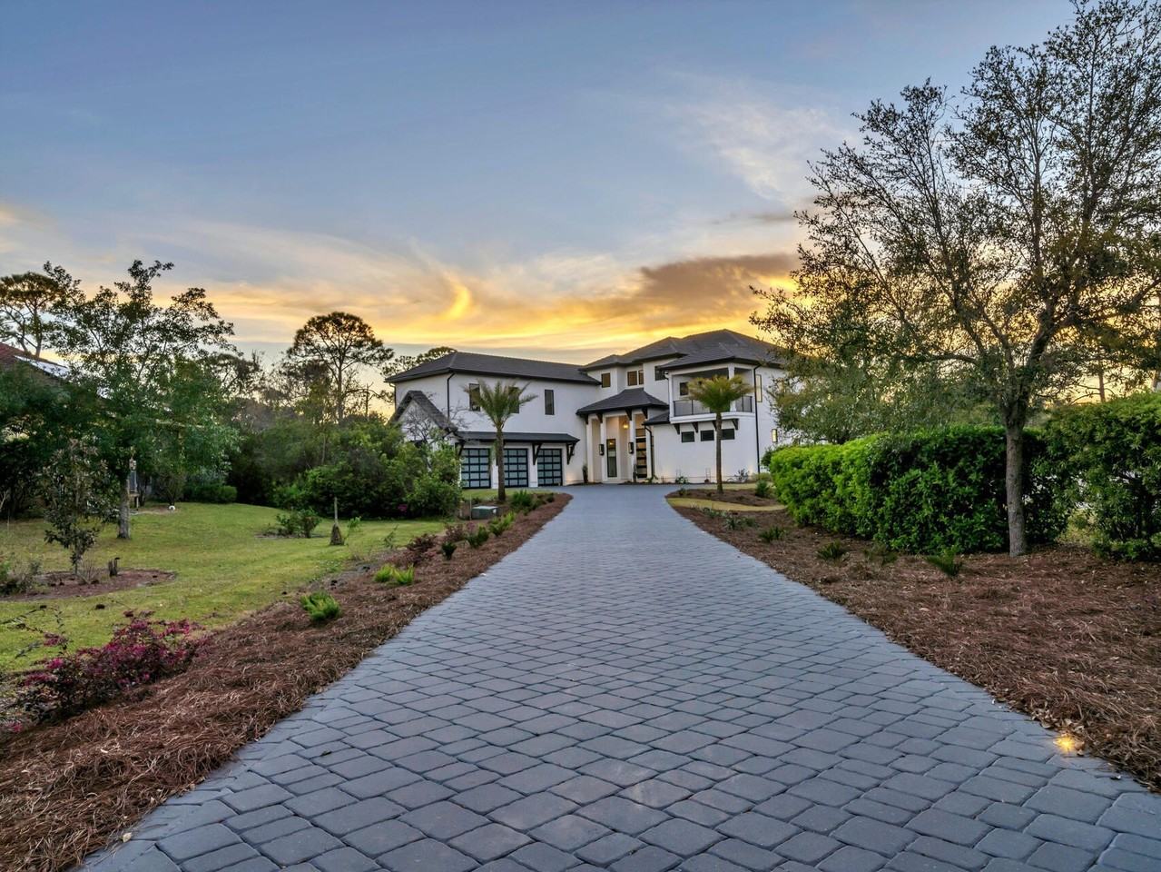 330 Kelly Plantation Drive - Photo 2 of 50