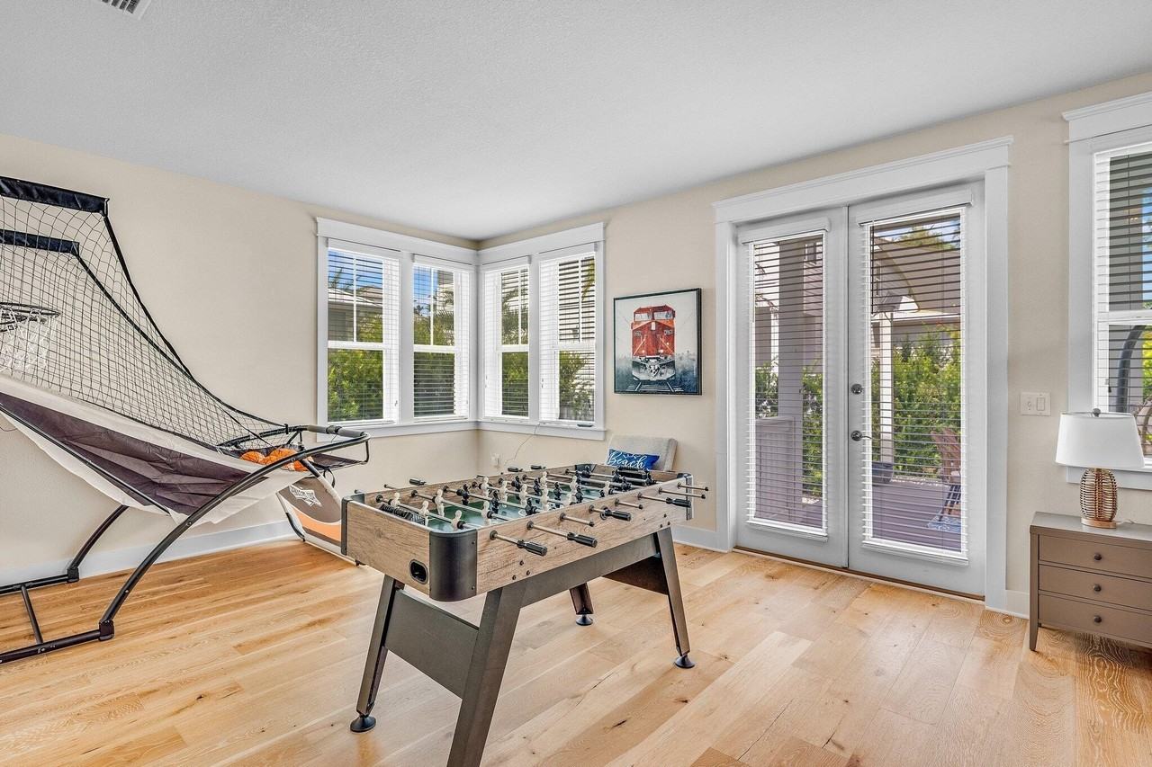 79 Grande Pointe Dr S - Photo 7 of 47