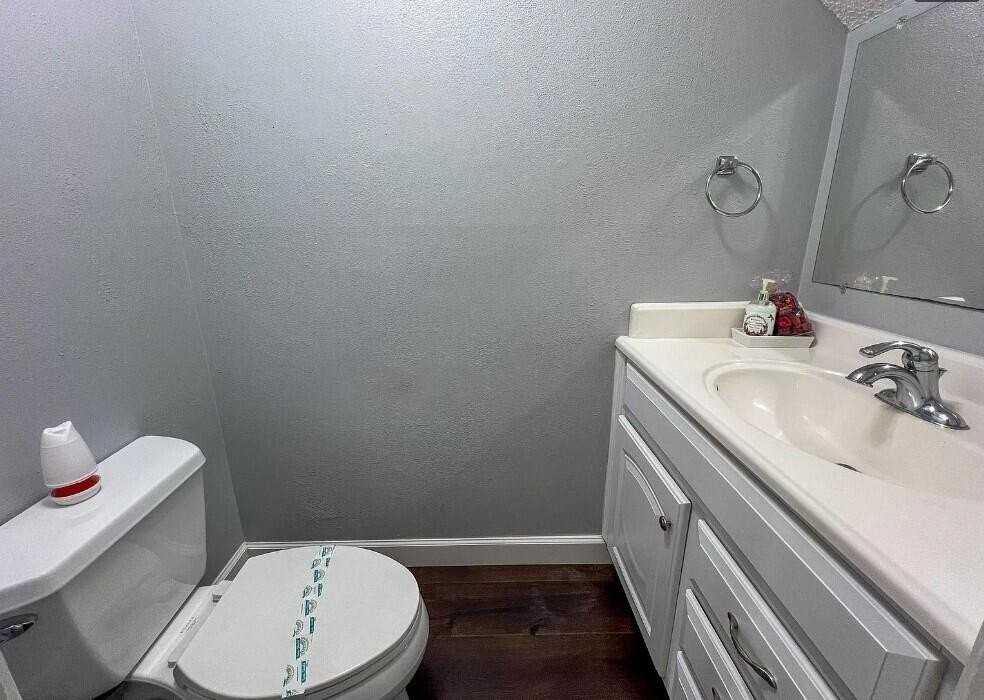 16 16 NW Cape Drive unit: Apt C #C - Photo 6 of 17