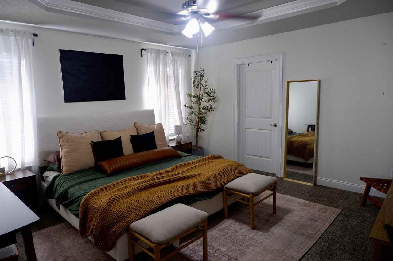 6841 Nelson St - Photo 7 of 14