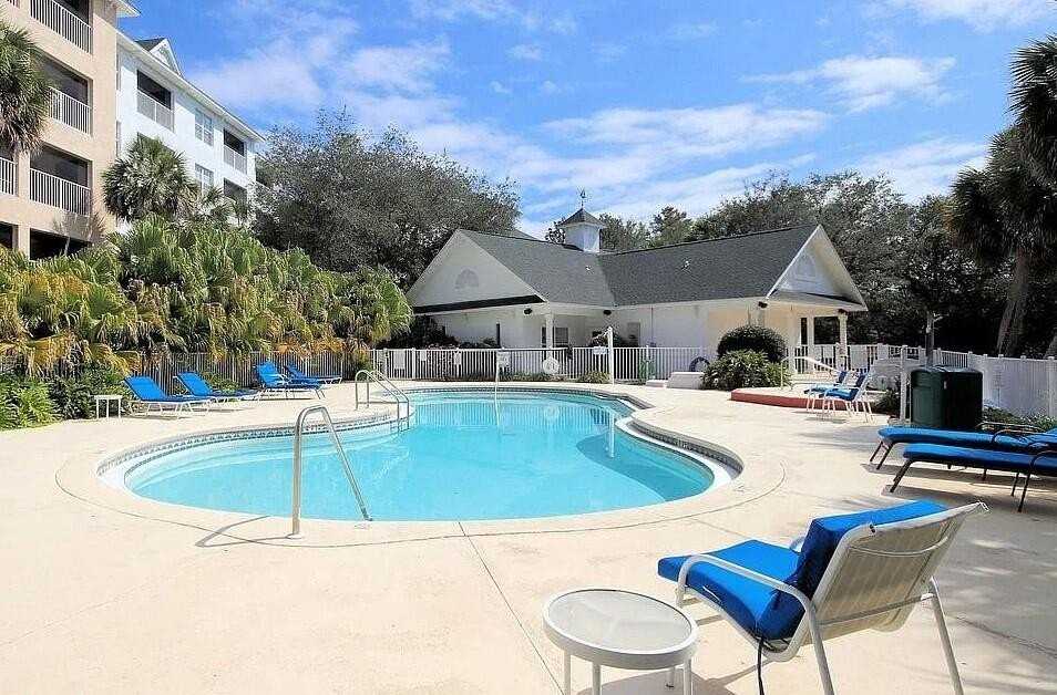 4276 Calinda Lane #132