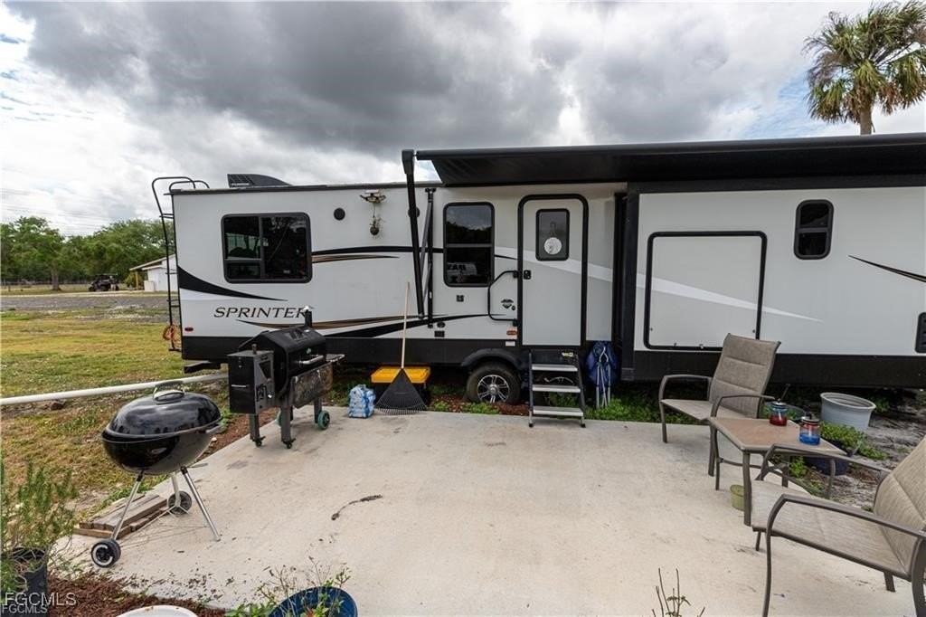 17861 Palm Creek Drive - Photo 2 of 17