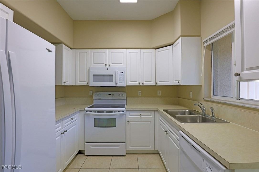 4160 Castilla Cir Apt 202 #202 - Photo 2 of 13