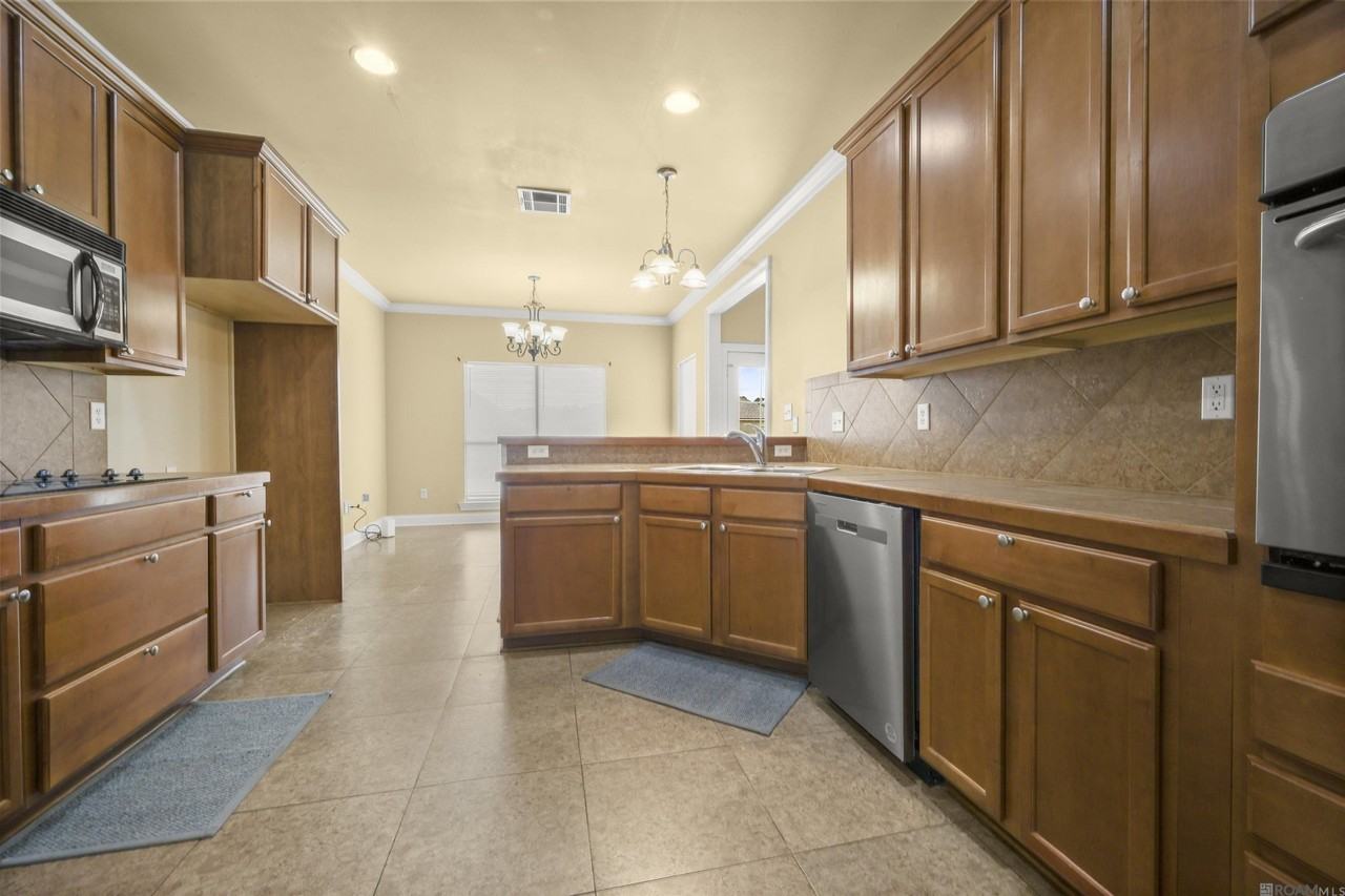 11414 Pleasant Knoll Dr - Photo 7 of 20