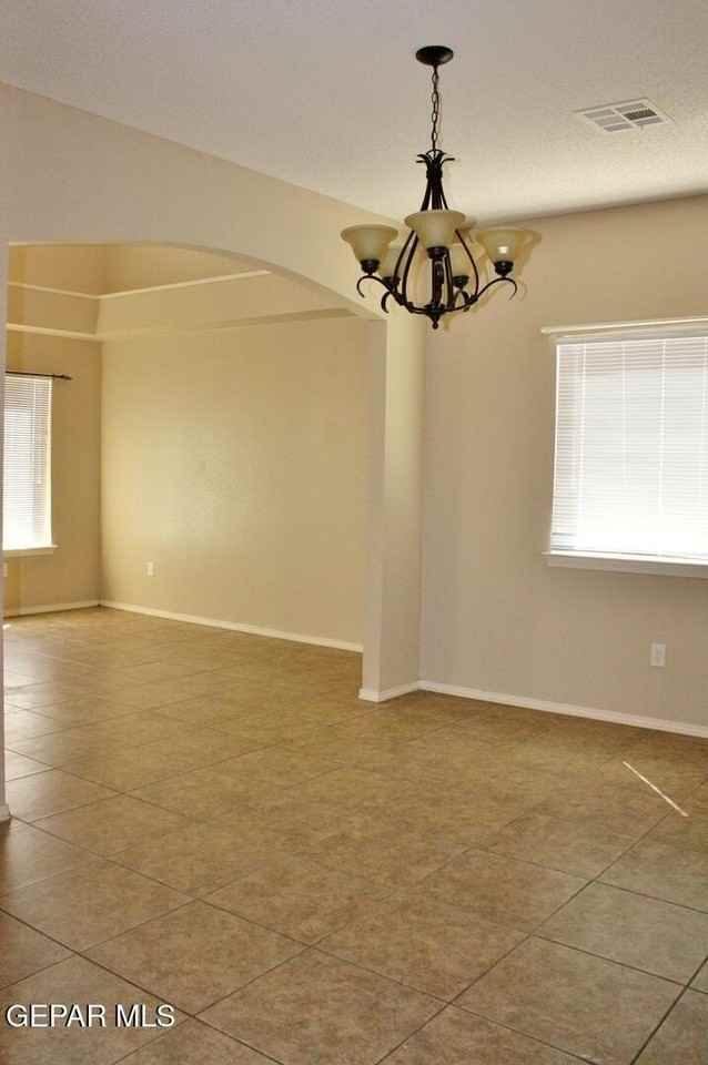 4629 Lolo Caldera Way - Photo 5 of 13