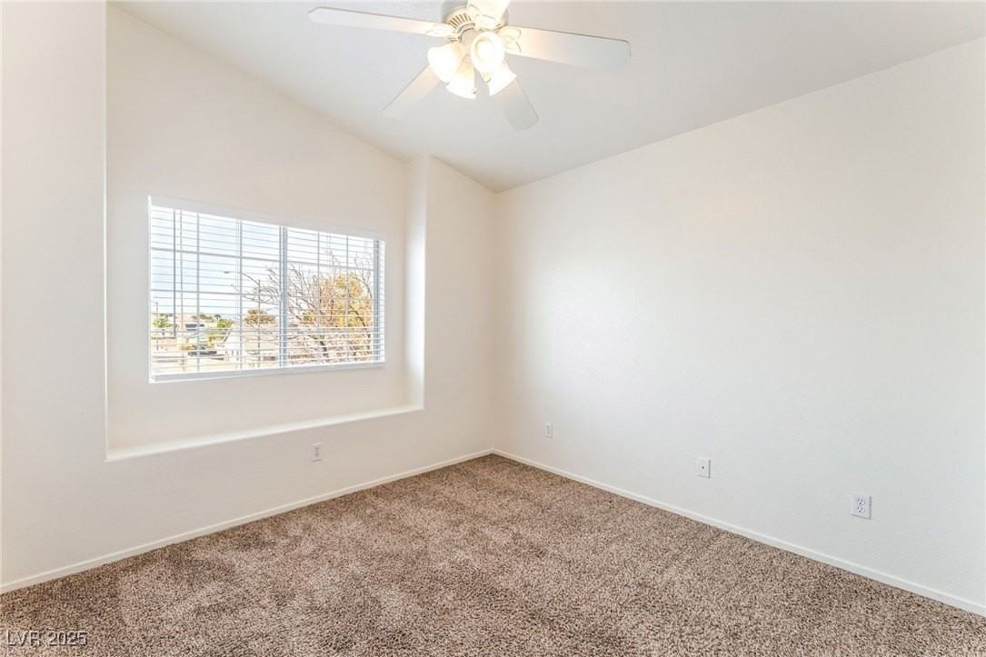 628 Rolling Valley Way - Photo 7 of 39