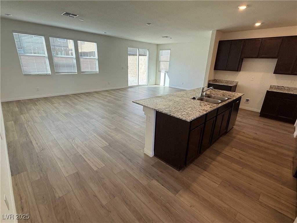 5929 Violet Crown St - Photo 7 of 23