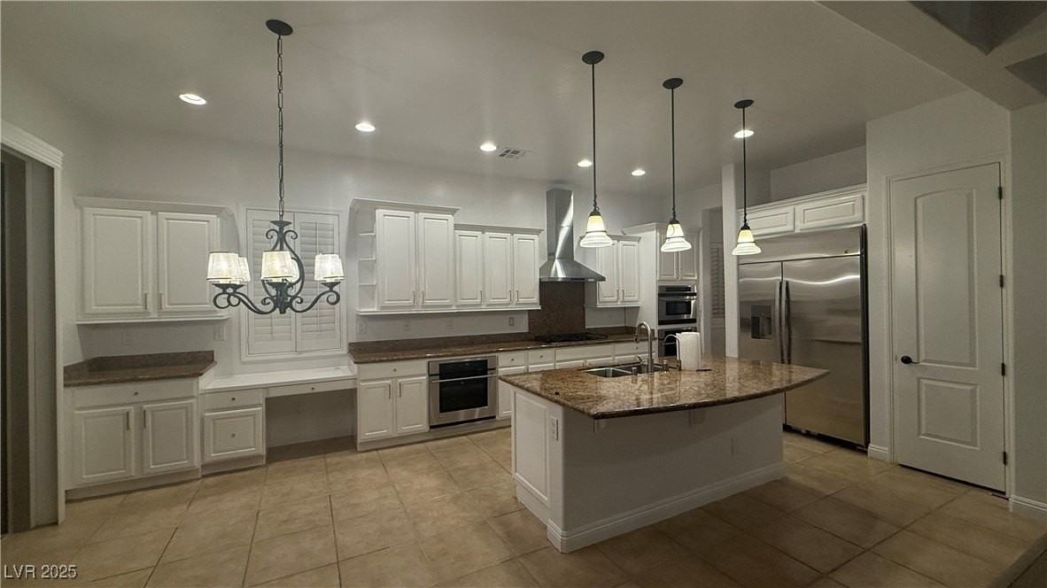 2321 Martinique Ave - Photo 3 of 50