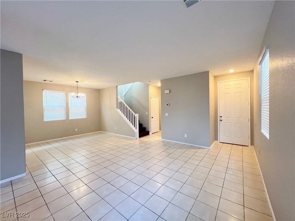 428 Redruth Dr - Photo 5 of 24