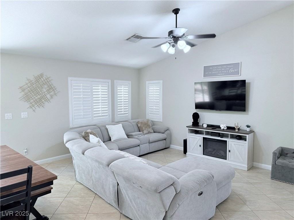 5917 Pearlie May Ct - Photo 4 of 10