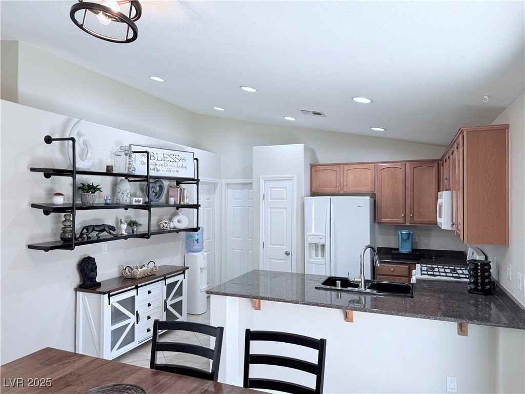 5917 Pearlie May Ct - Photo 6 of 10