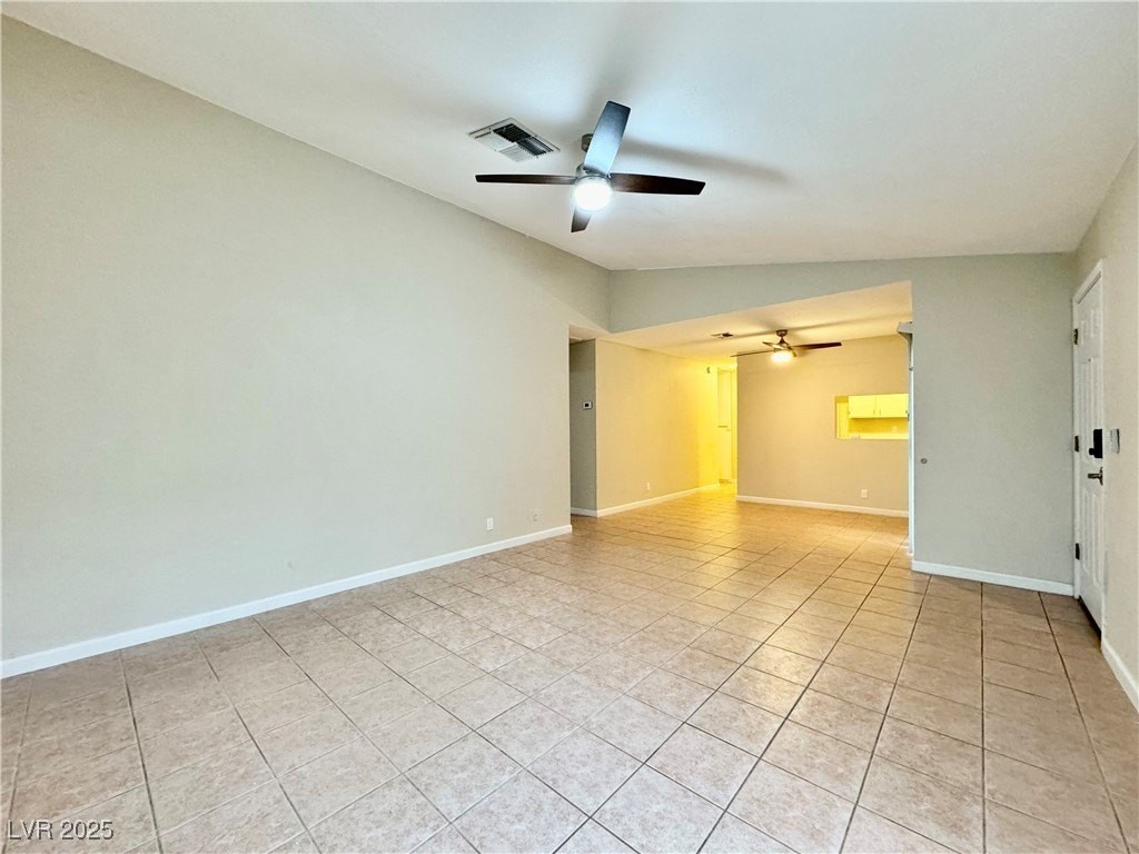 7289 Topeka Dr - Photo 4 of 15