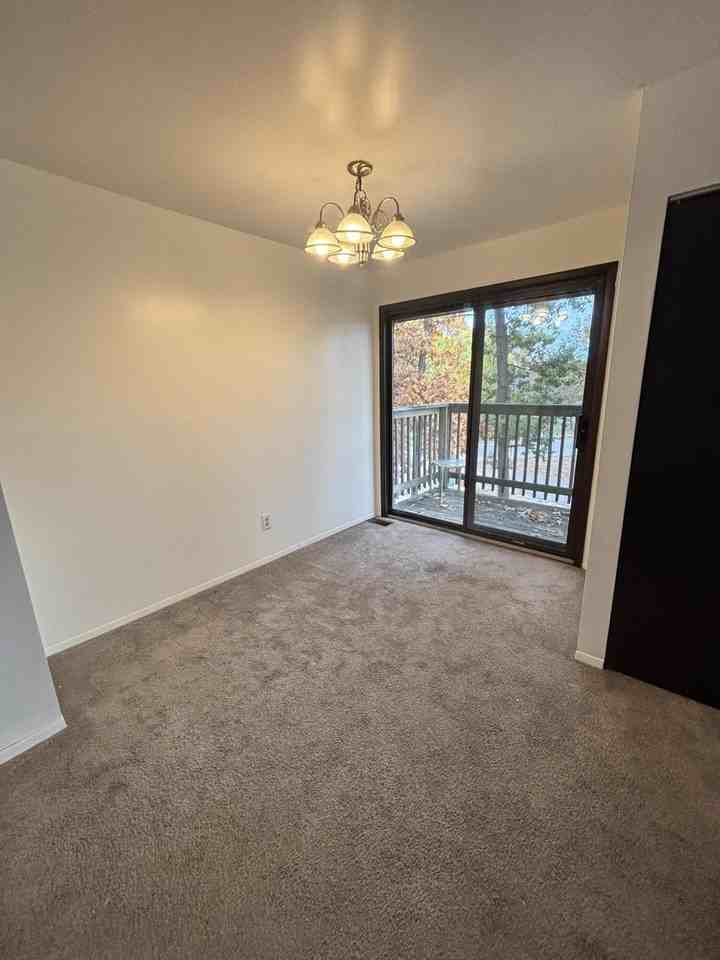 7640 Timbercreek Ct Apt 4 #4 - Photo 5 of 17