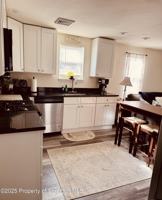 featured image of 200 Dunmore St #3