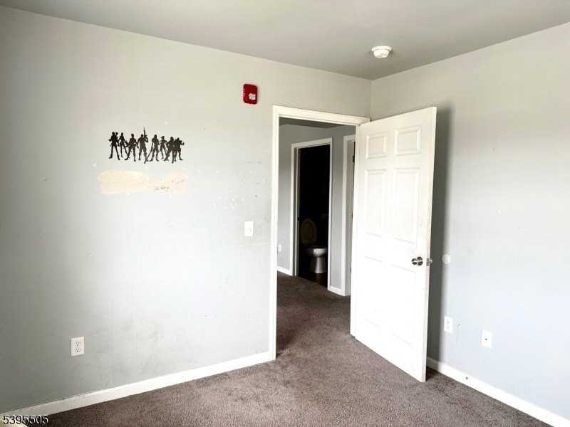 100 Sparta Ave #2-1 - Photo 4 of 10