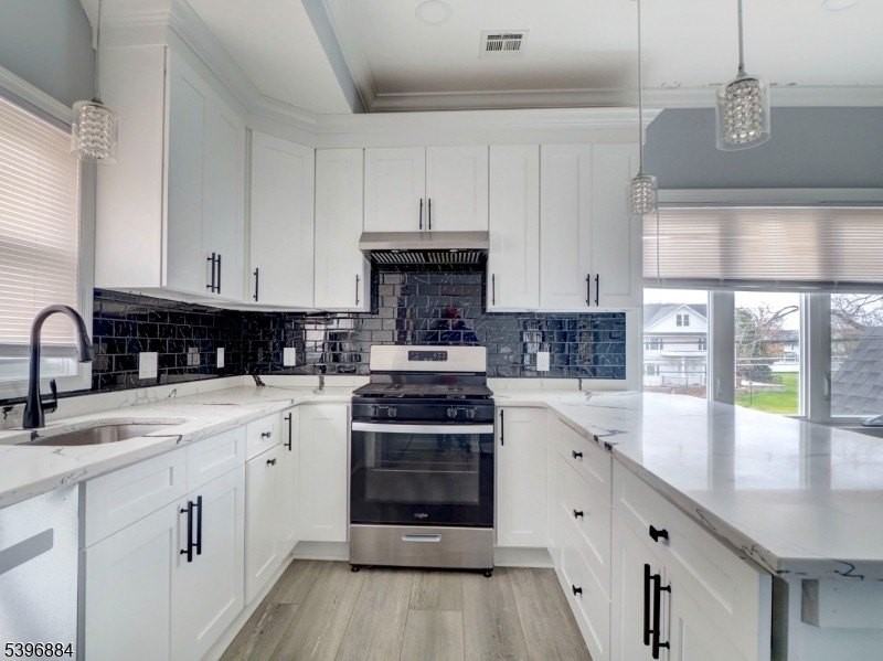 385 E Main St #2 - Photo 5 of 10