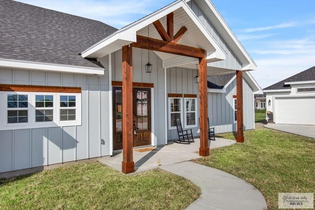 1401 Crystal Cir - Photo 4 of 19