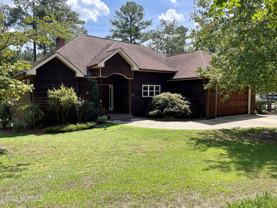 245 Lakeside Dr - Photo 1 of 1