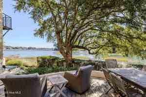 featured image of 345 Bradley Dr Unit 16 #16