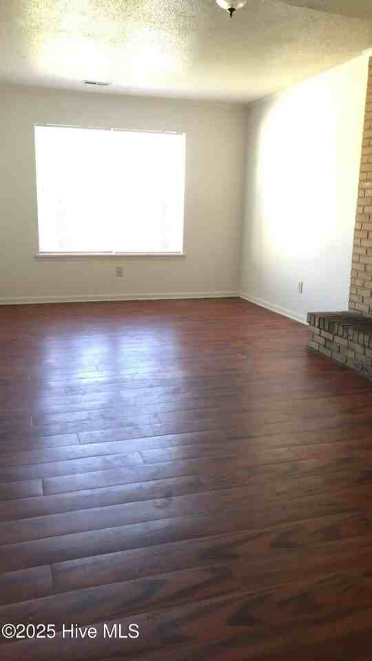 109 Baysden Drive - Photo 5 of 18